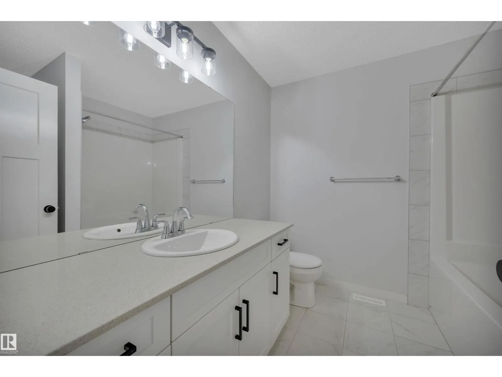 275 LARCH CR