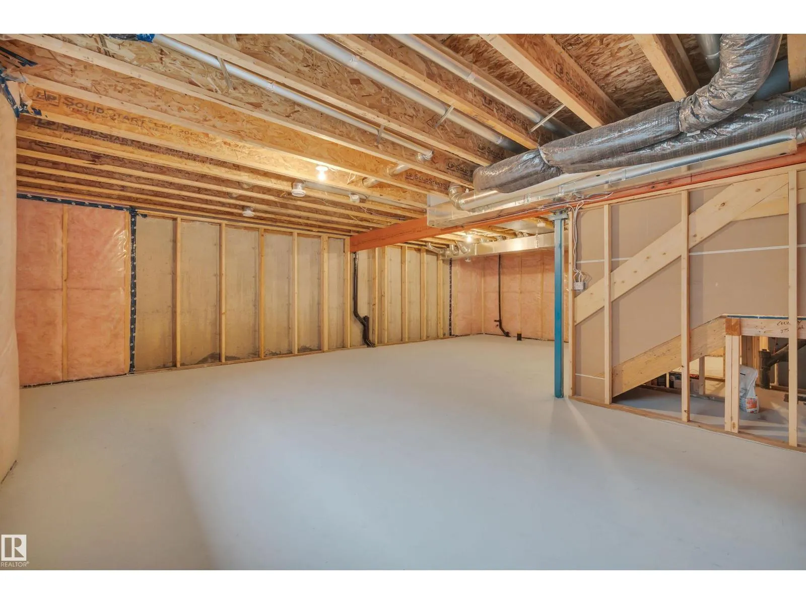 275 LARCH CR