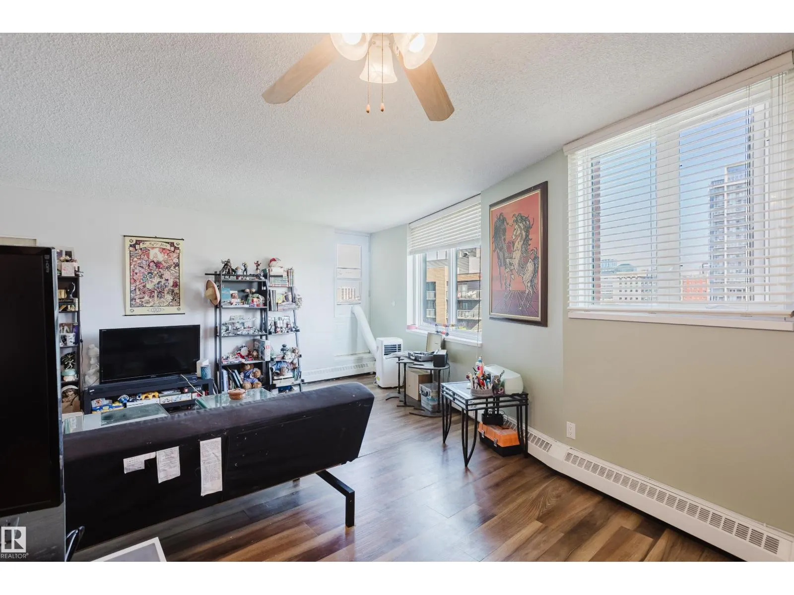 #903 9916 113 ST NW