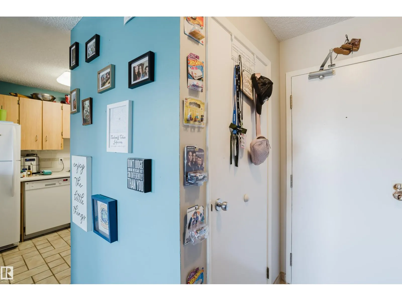 #903 9916 113 ST NW