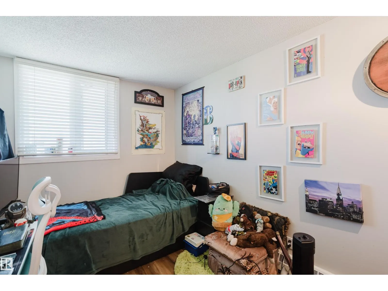 #903 9916 113 ST NW