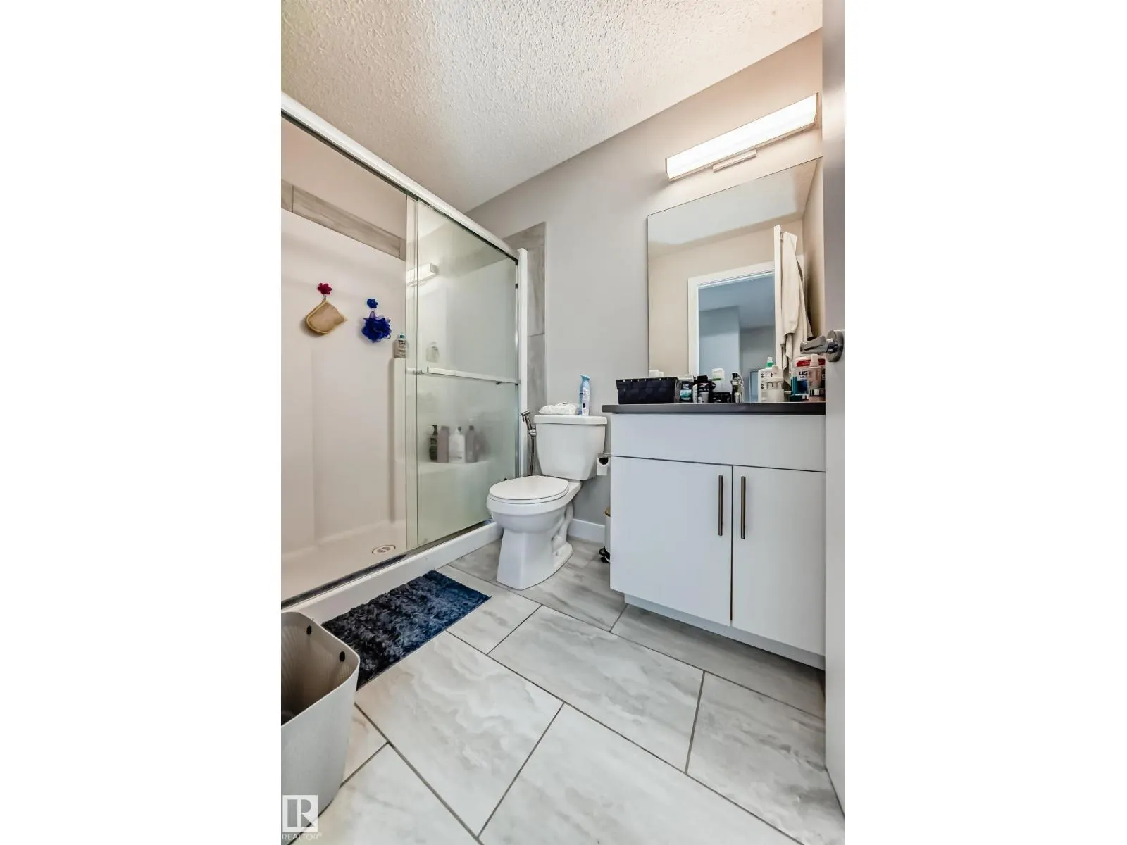 #16 1051 GRAYDON HILL BV SW