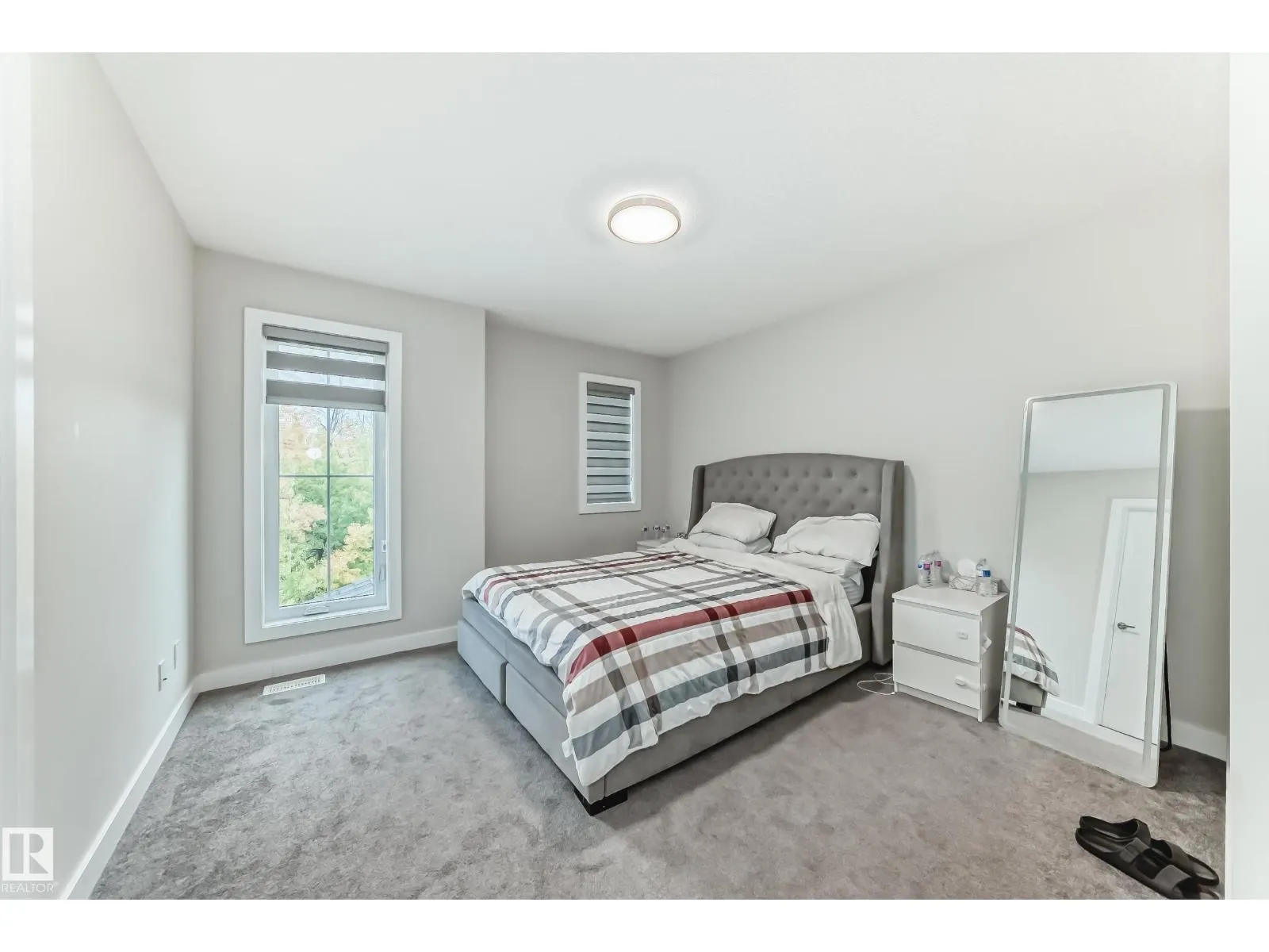 #16 1051 GRAYDON HILL BV SW