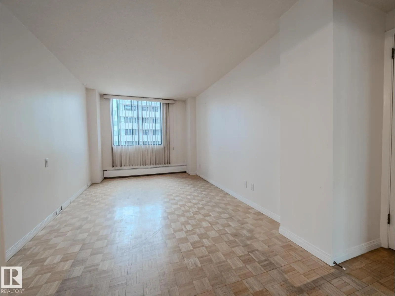 #1403 10160 115 ST NW
