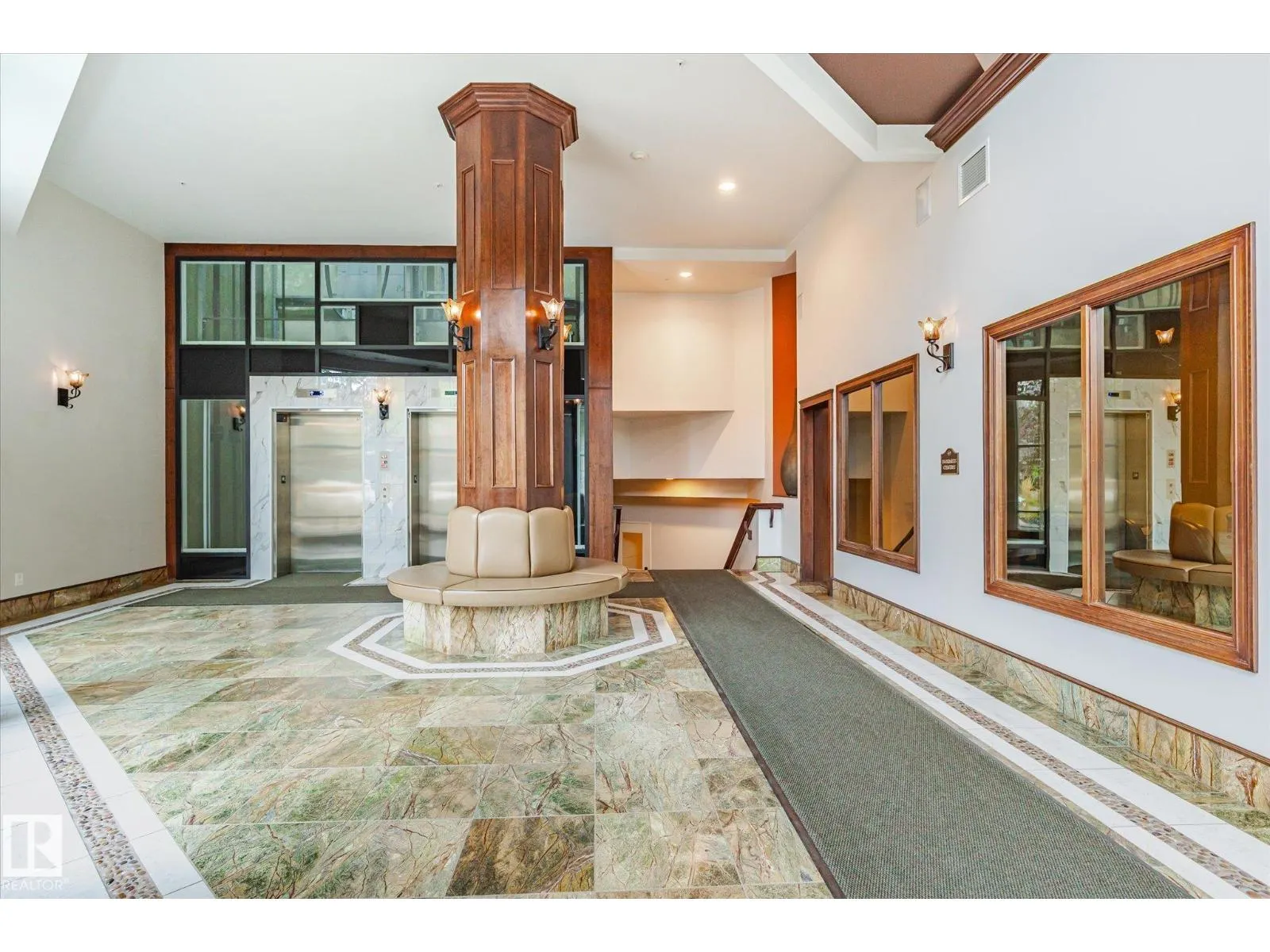 #507 10142 111 ST NW