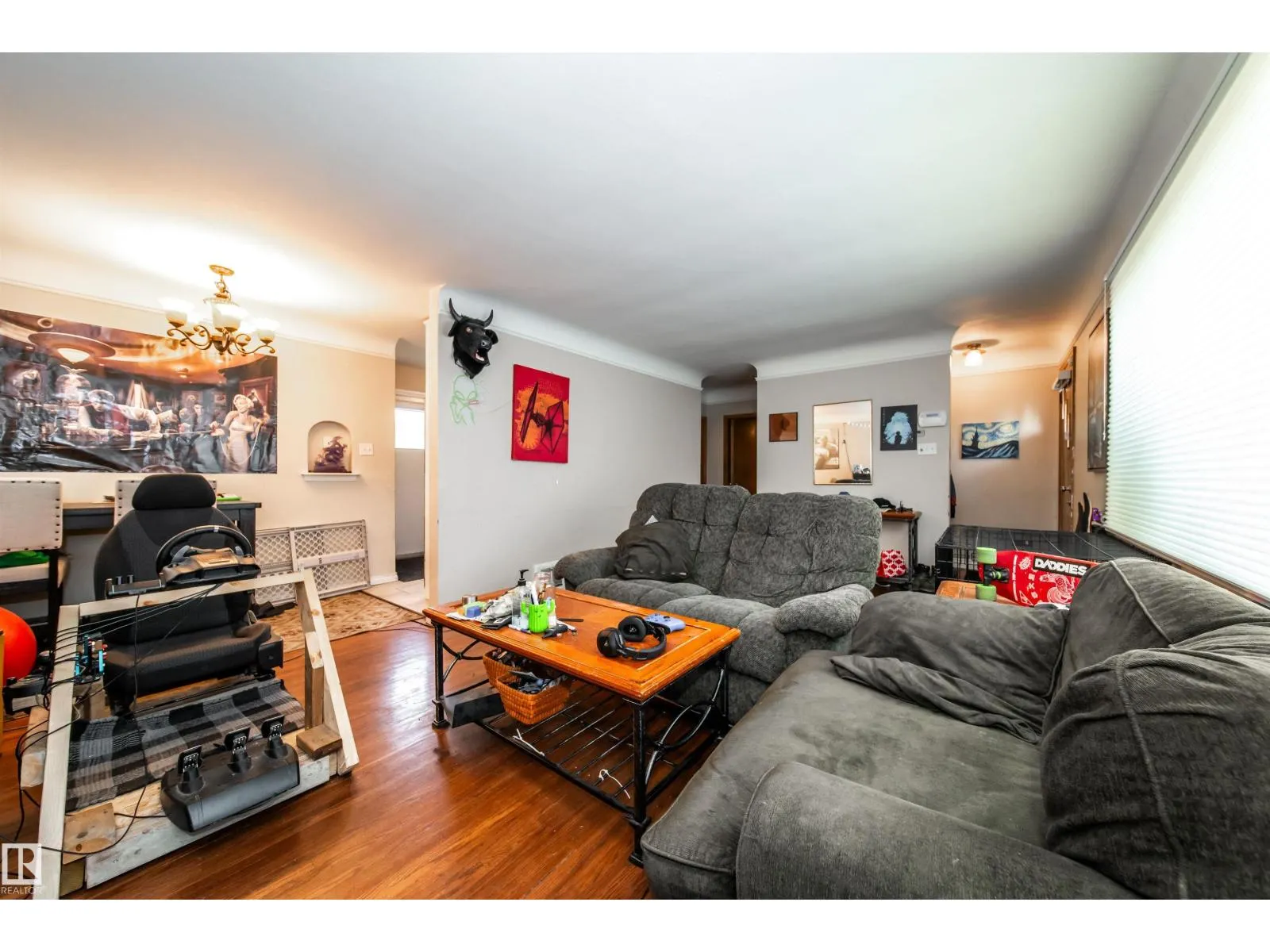 7910 75 ST NW