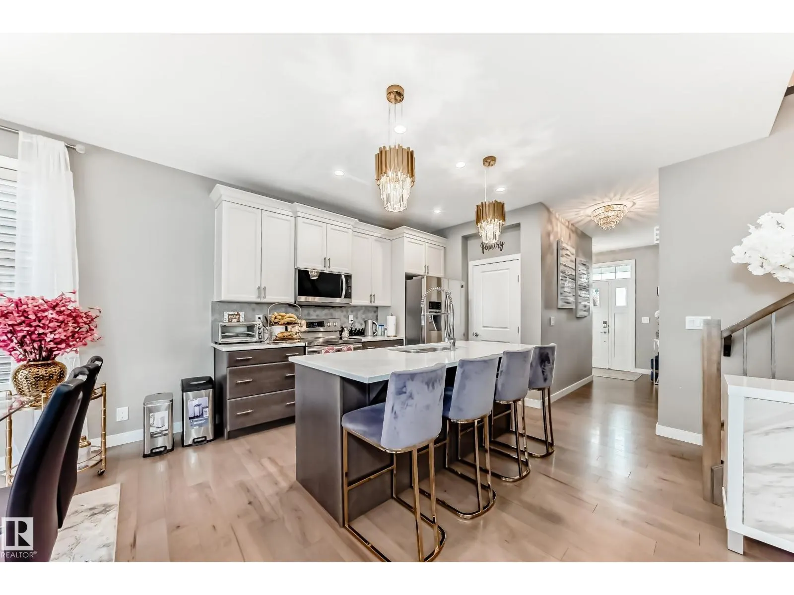 2012 200 ST NW