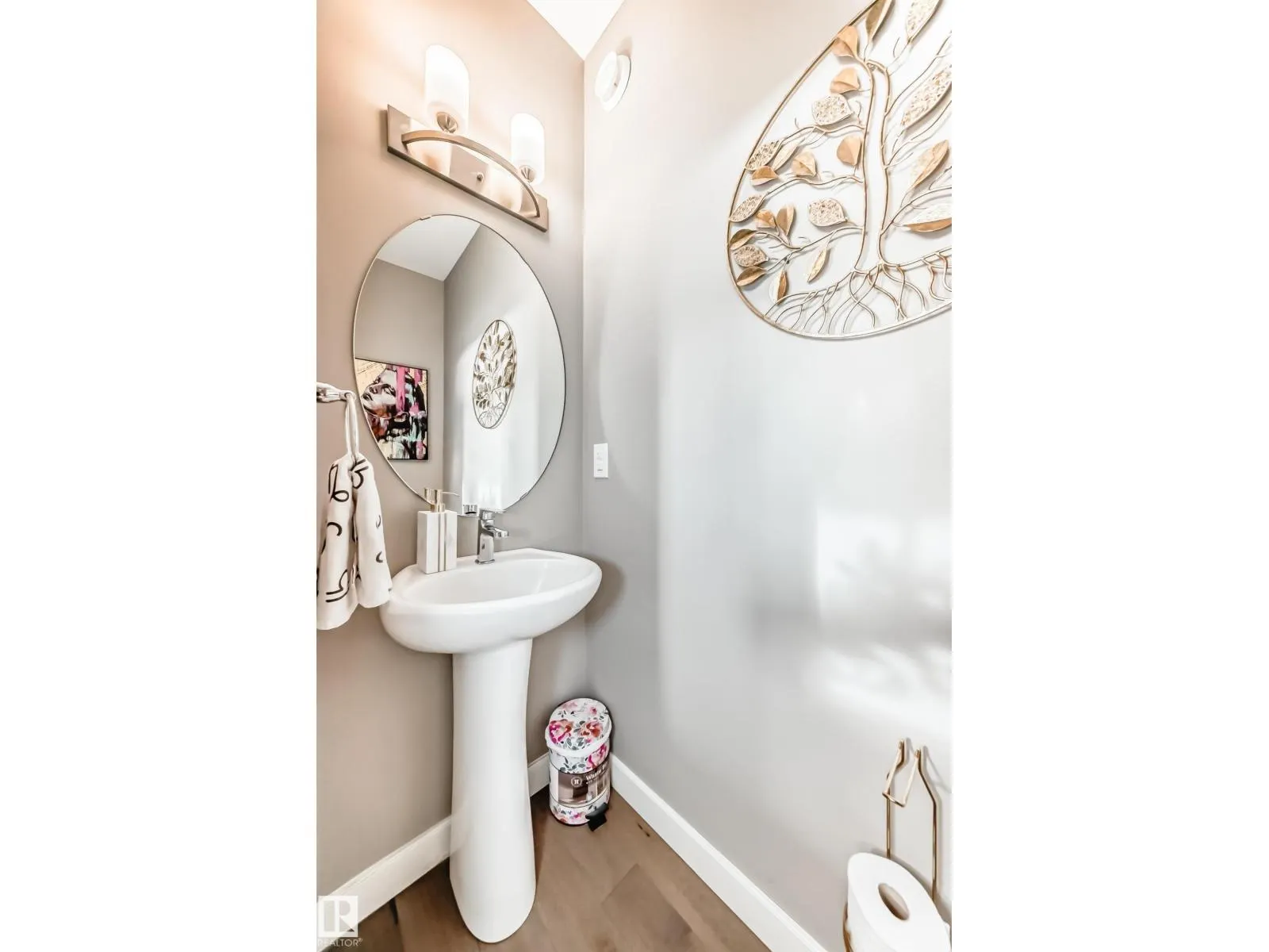 2012 200 ST NW