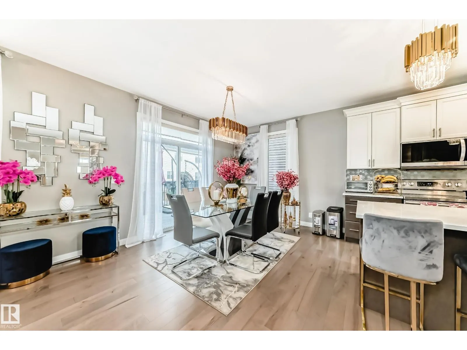 2012 200 ST NW
