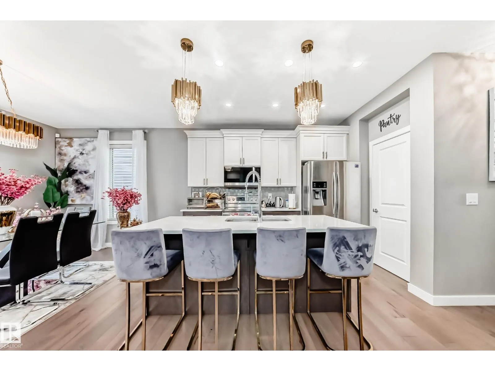 2012 200 ST NW