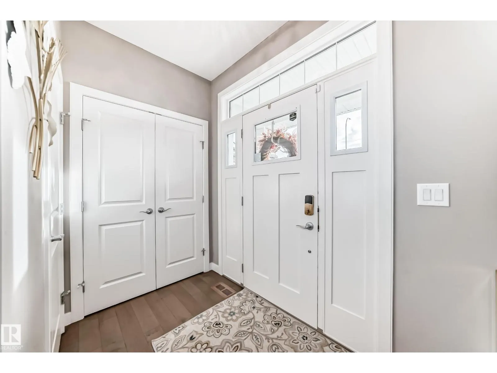 2012 200 ST NW