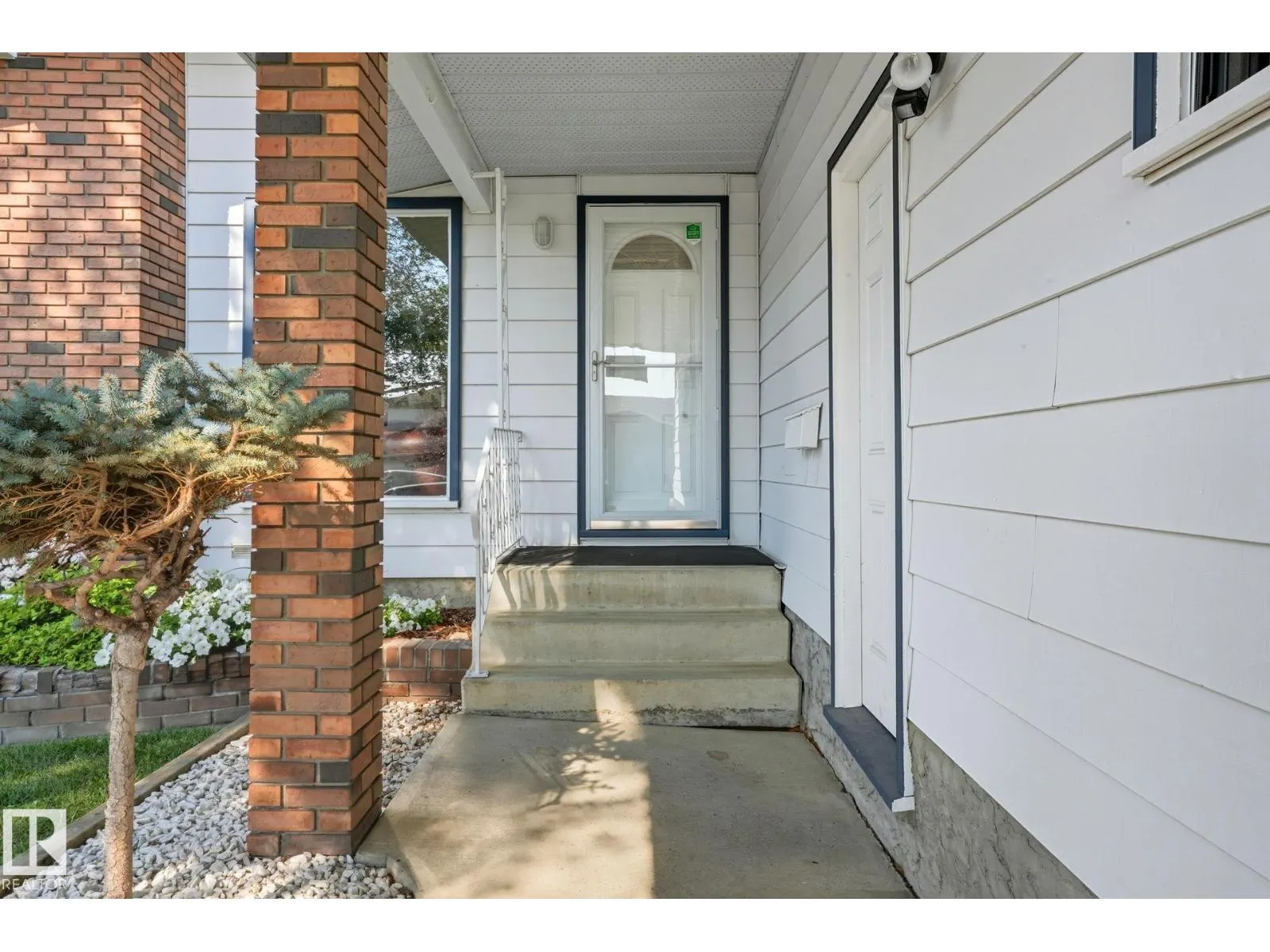 10962 168a AV NW NW