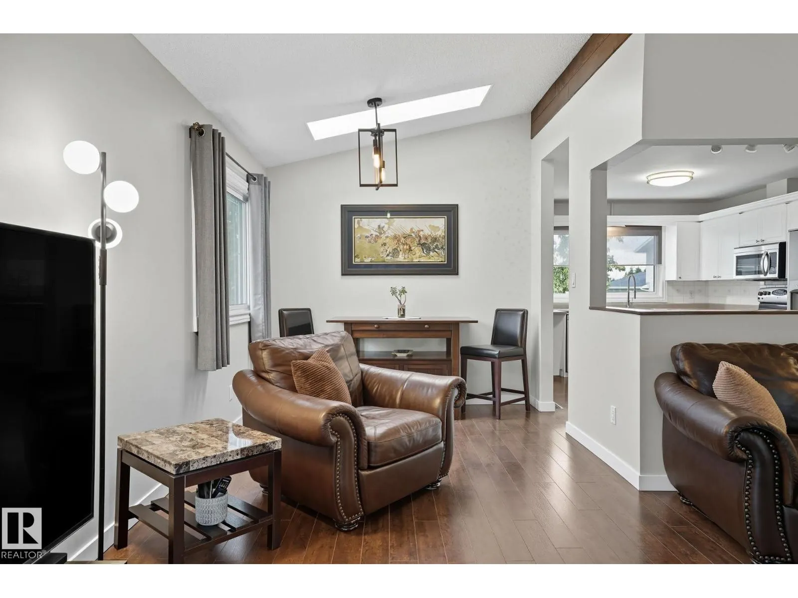 10962 168a AV NW NW
