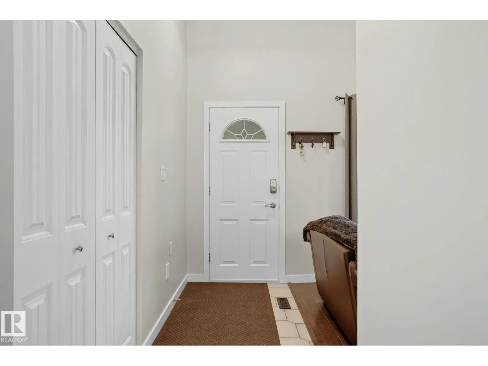 10962 168a AV NW NW