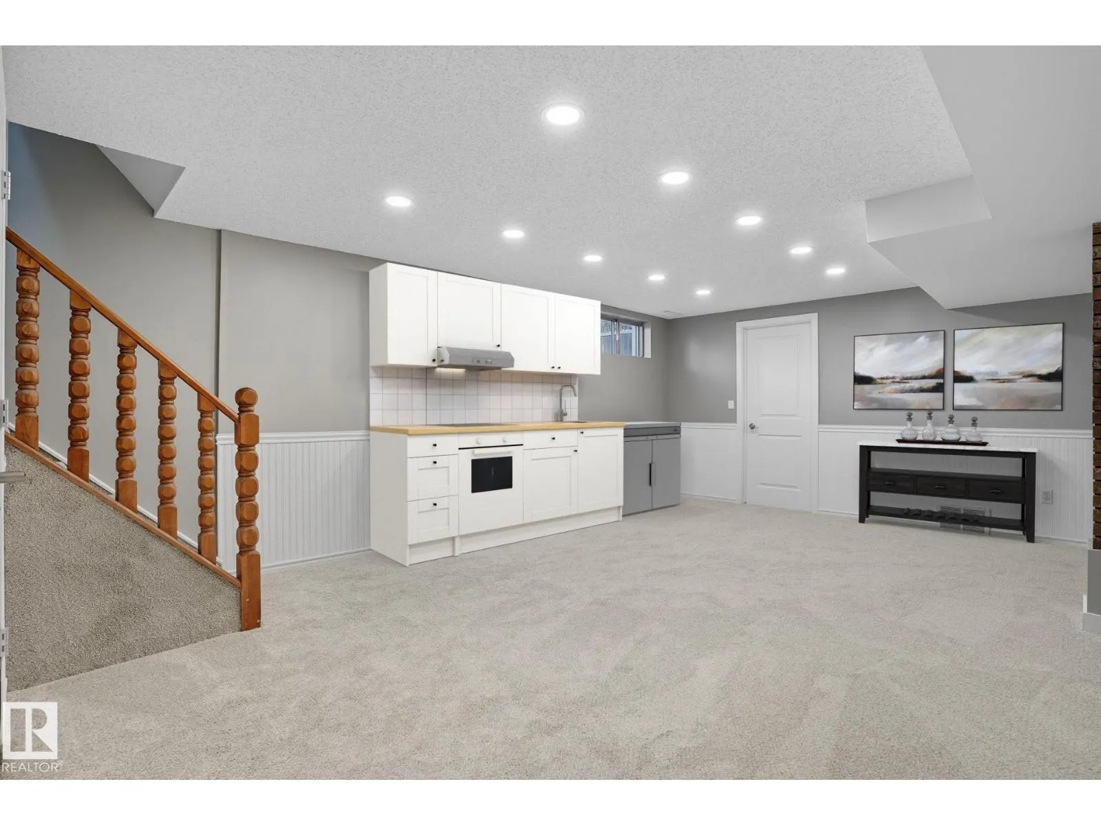 10962 168a AV NW NW