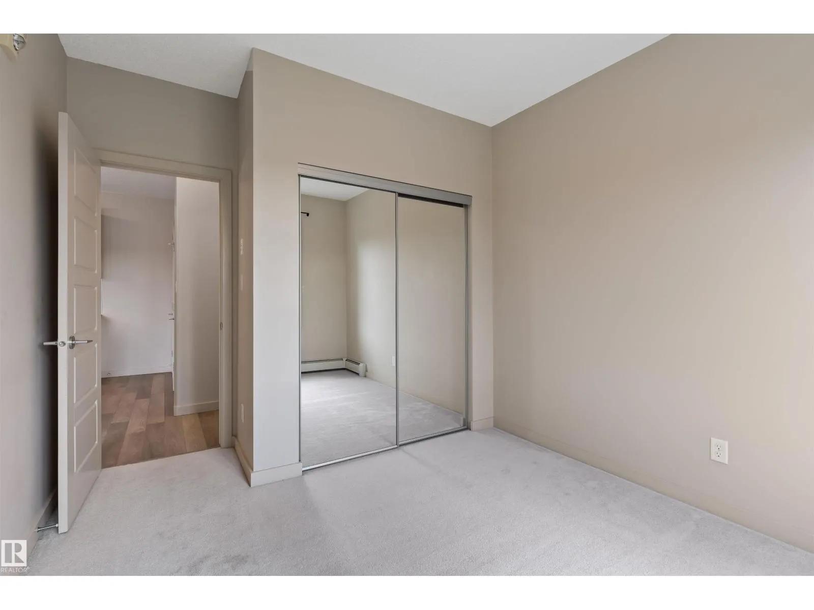 #416 1144 ADAMSON DR SW