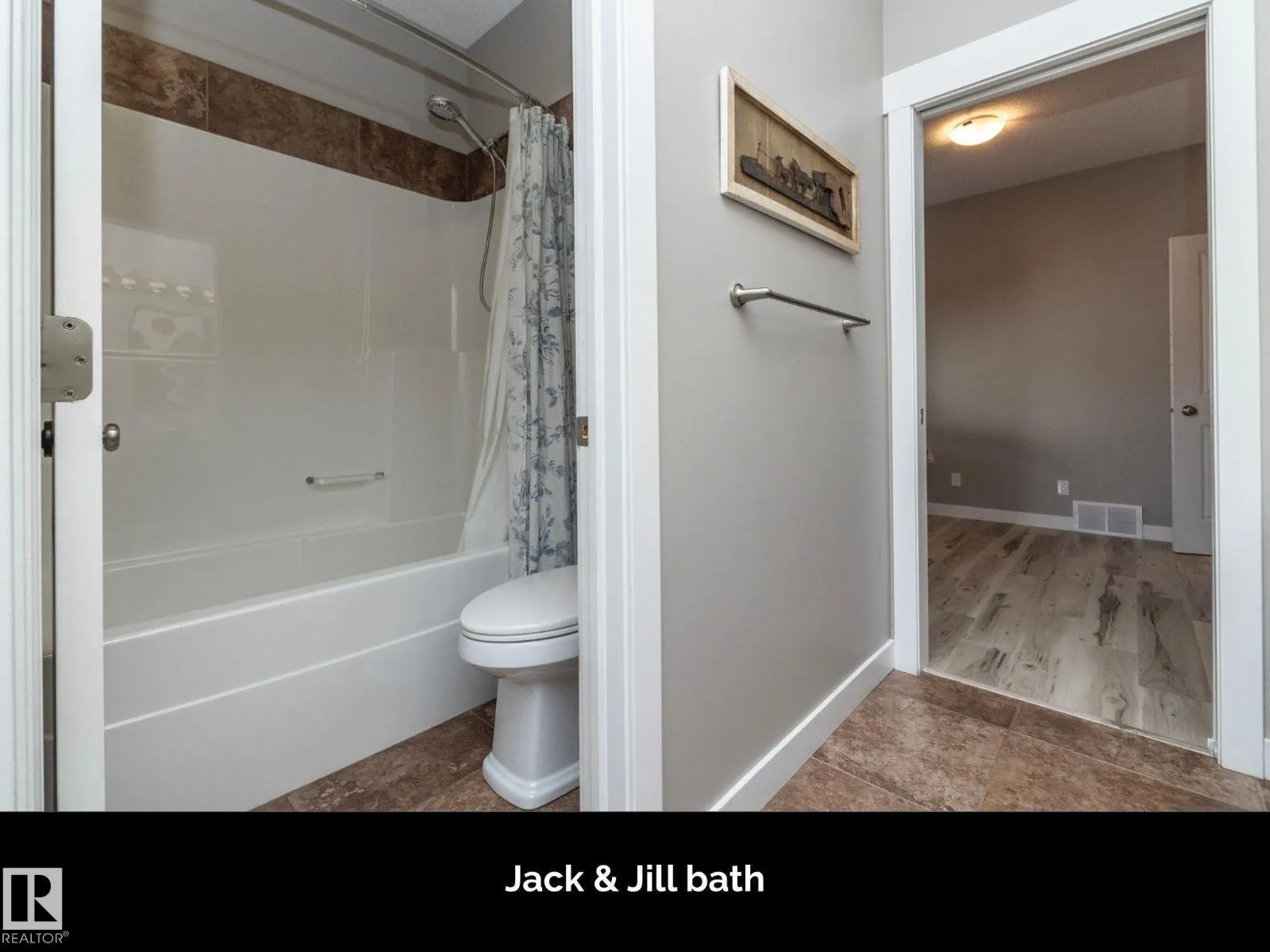 251 RAVINE DR