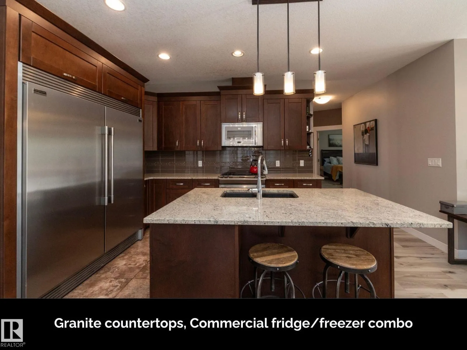 251 RAVINE DR