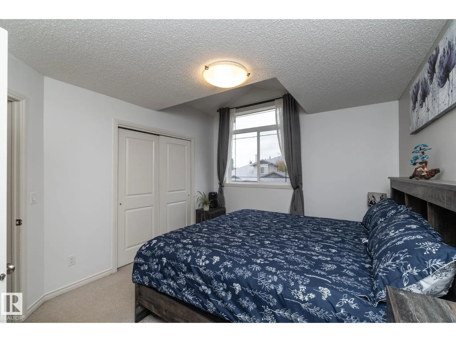 #6 10 WOODCREST