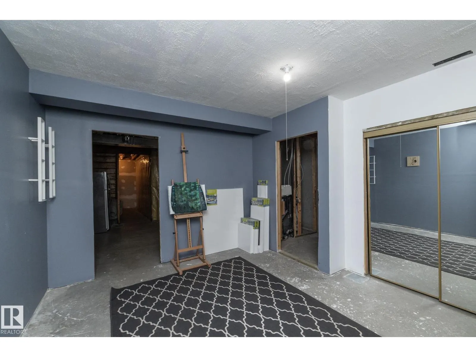 #6 10 WOODCREST