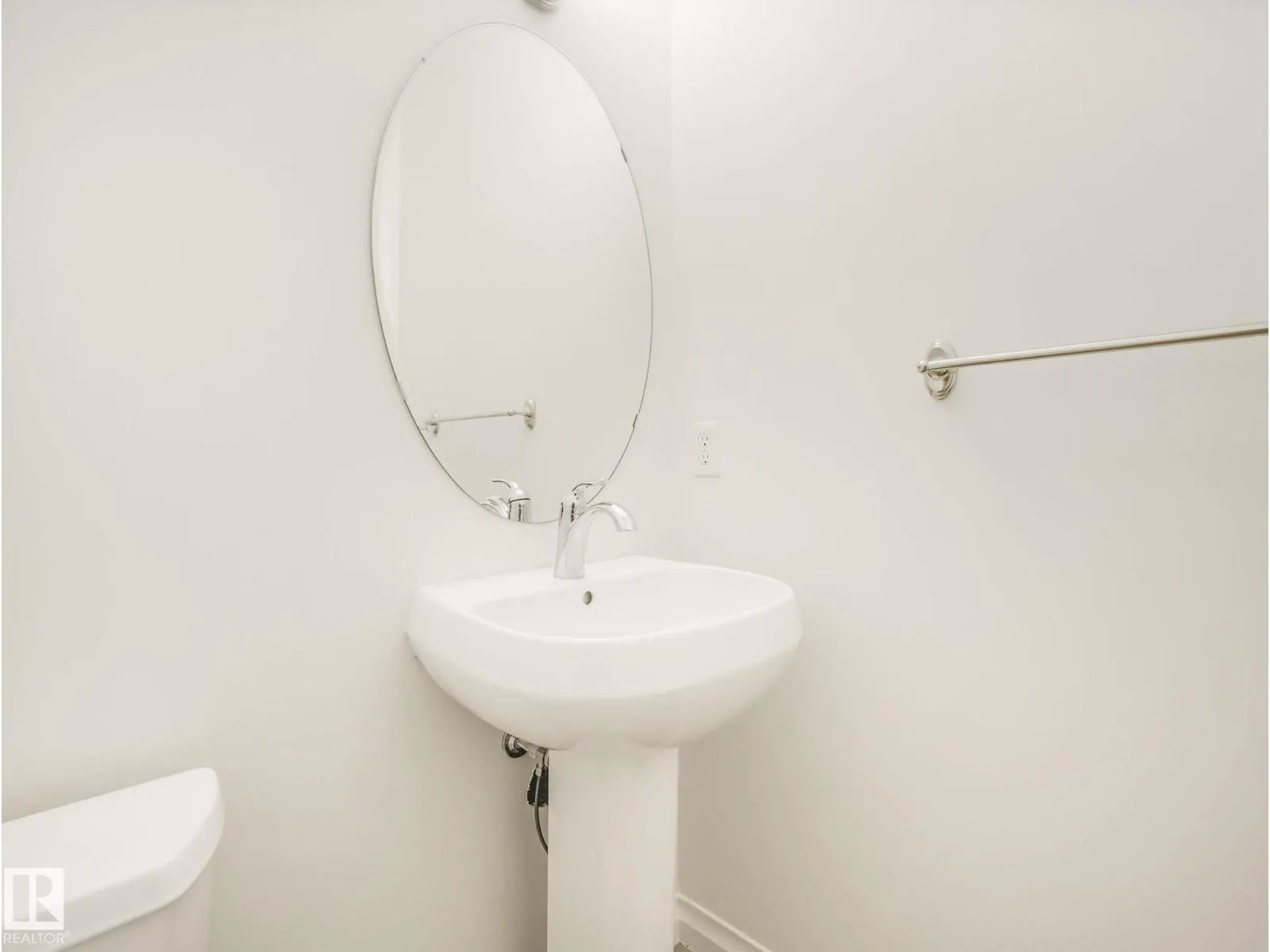 1214 AINSLIE WY SW