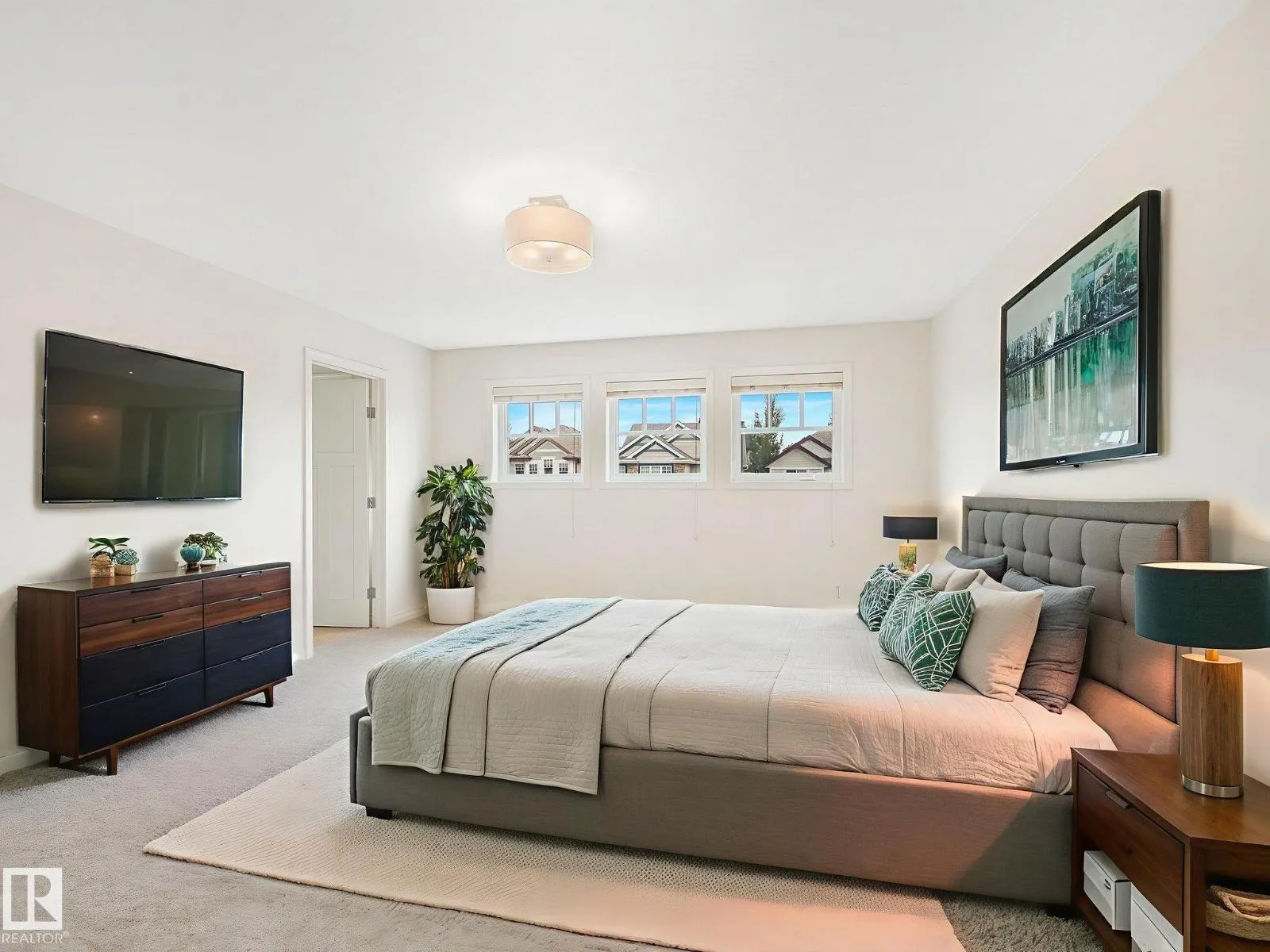 1214 AINSLIE WY SW