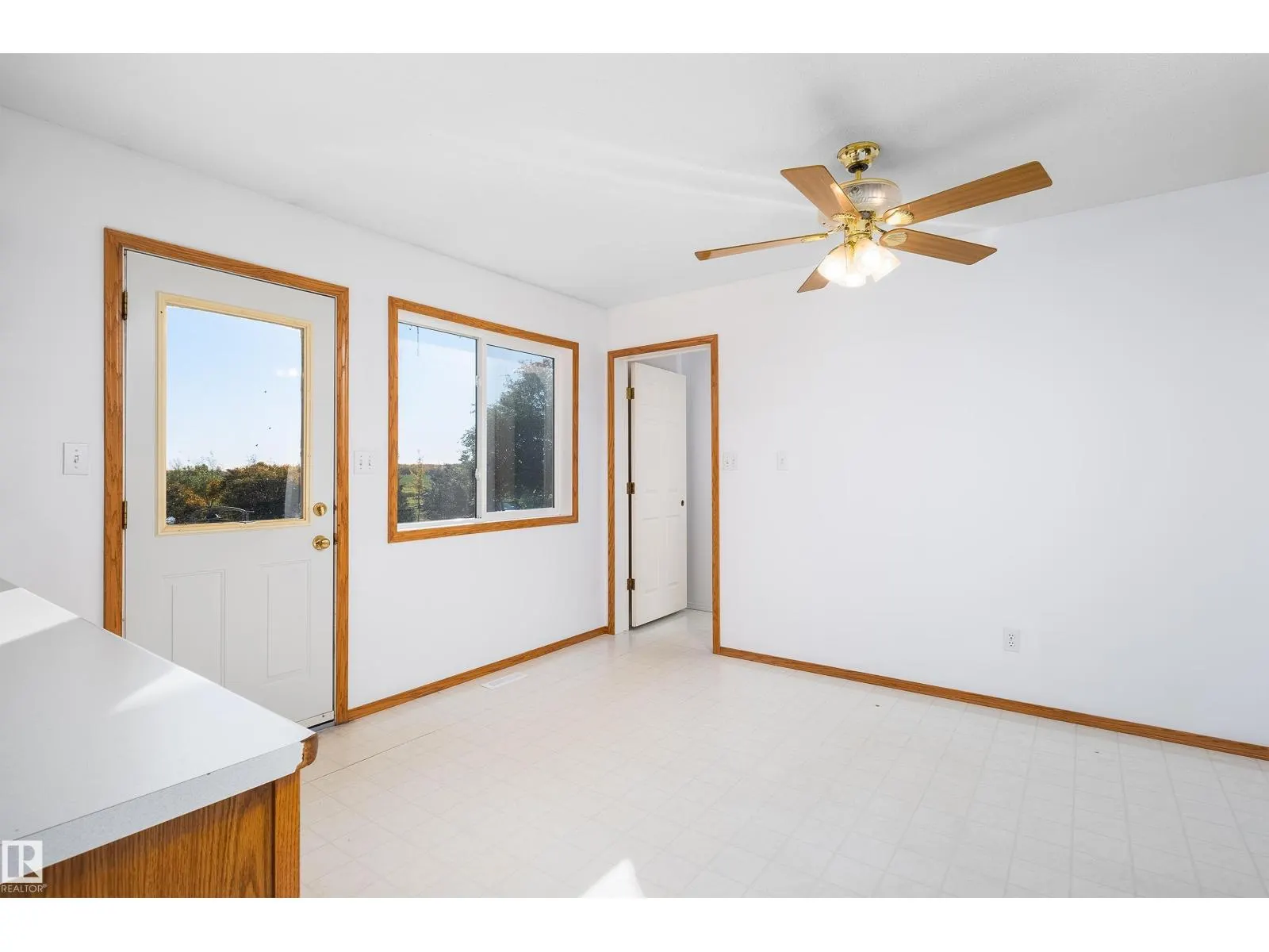 48503 Range Road 263
