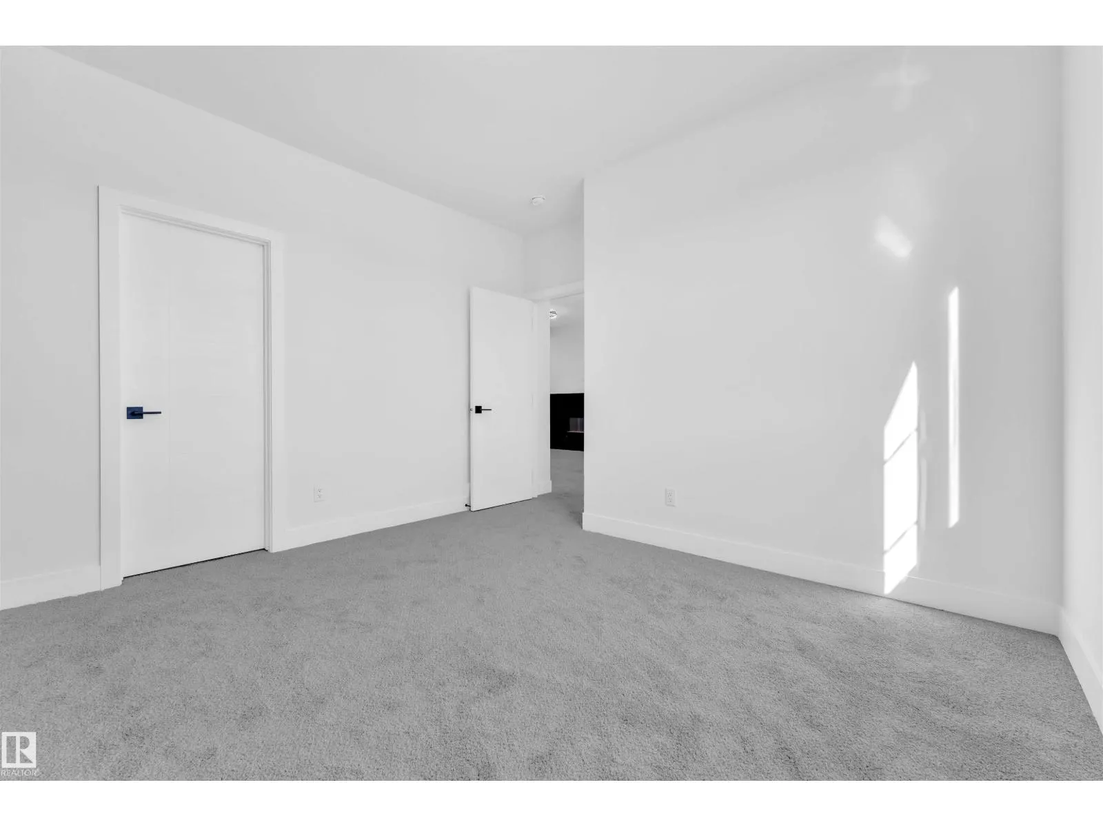 638 Astoria WY