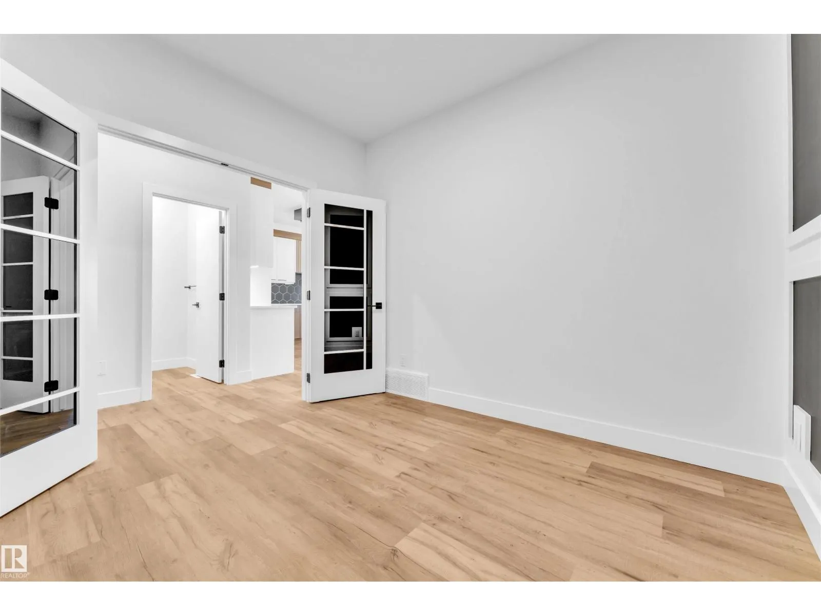 638 Astoria WY