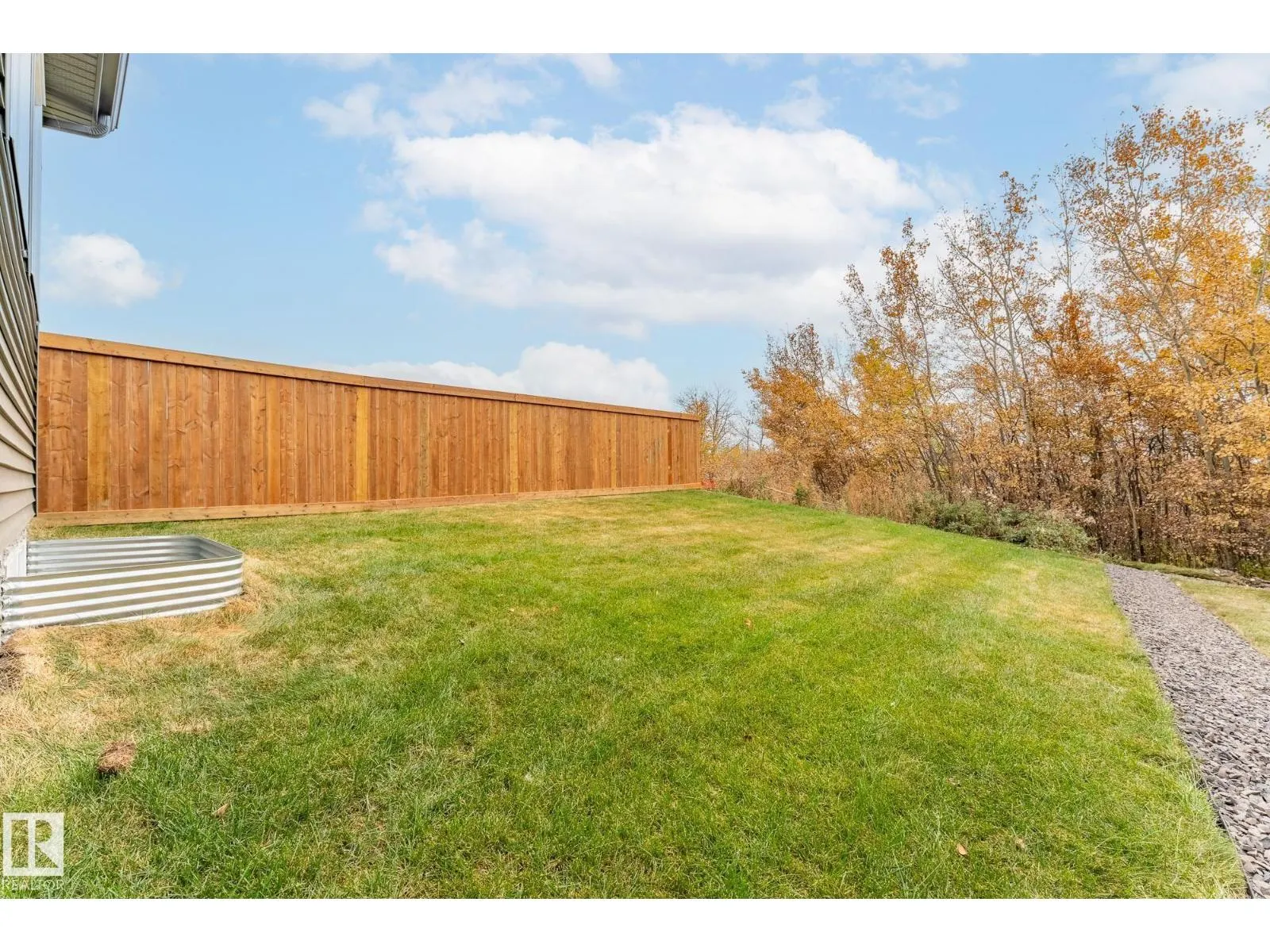 431 CONROY CR SW