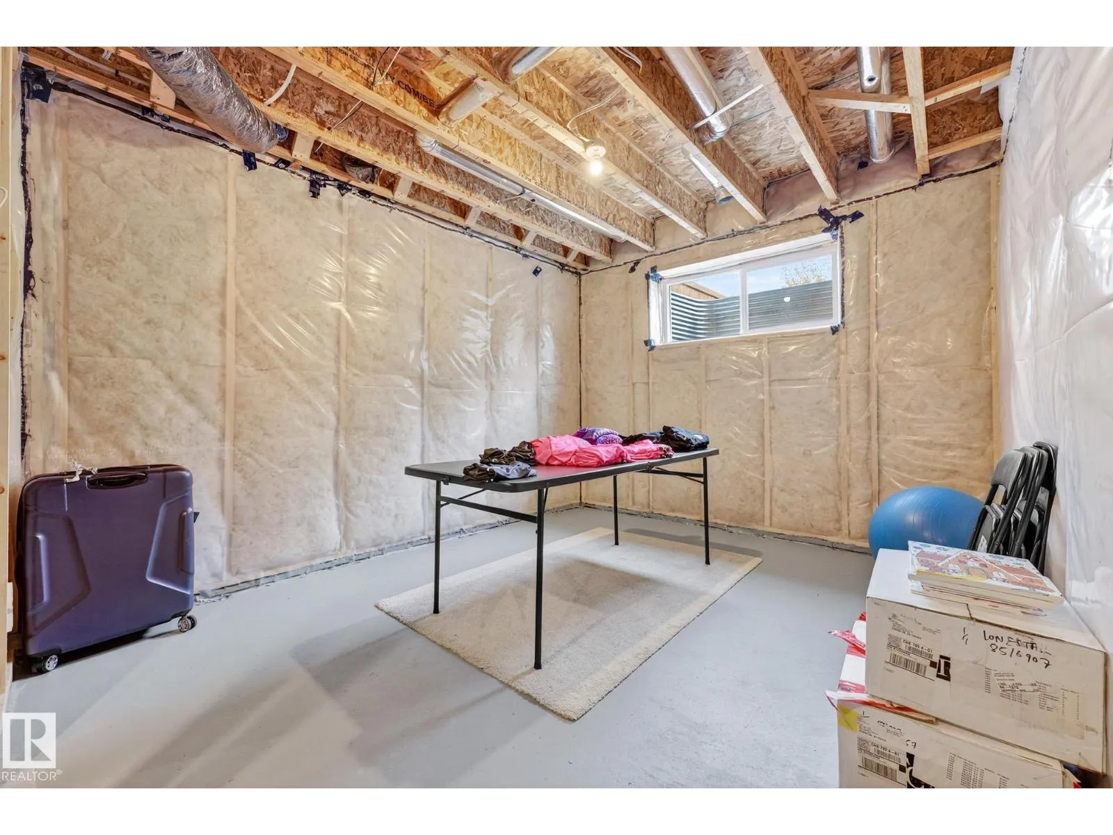 431 CONROY CR SW