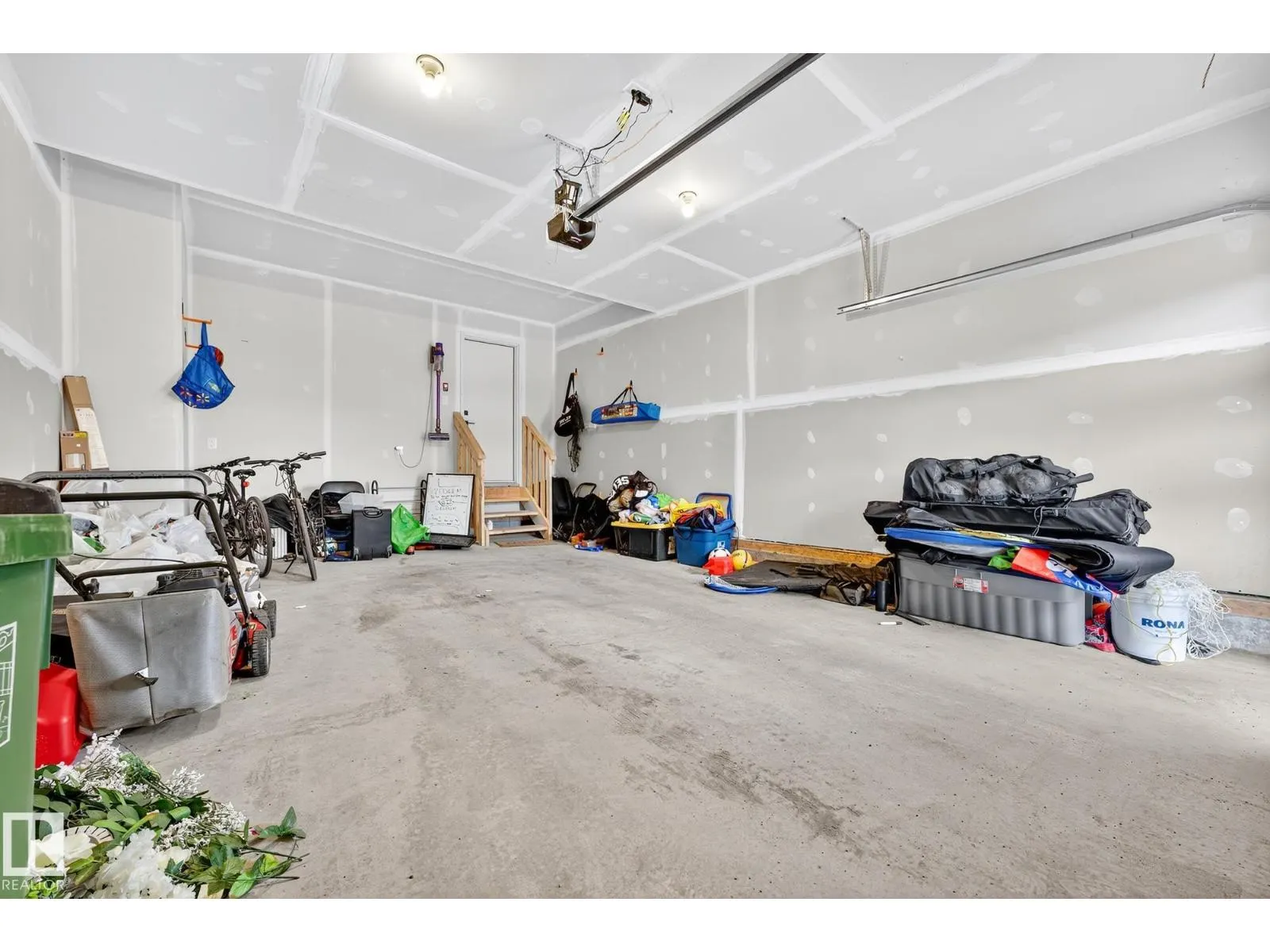 431 CONROY CR SW