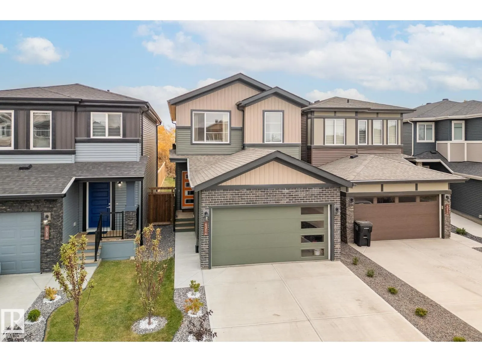 431 CONROY CR SW