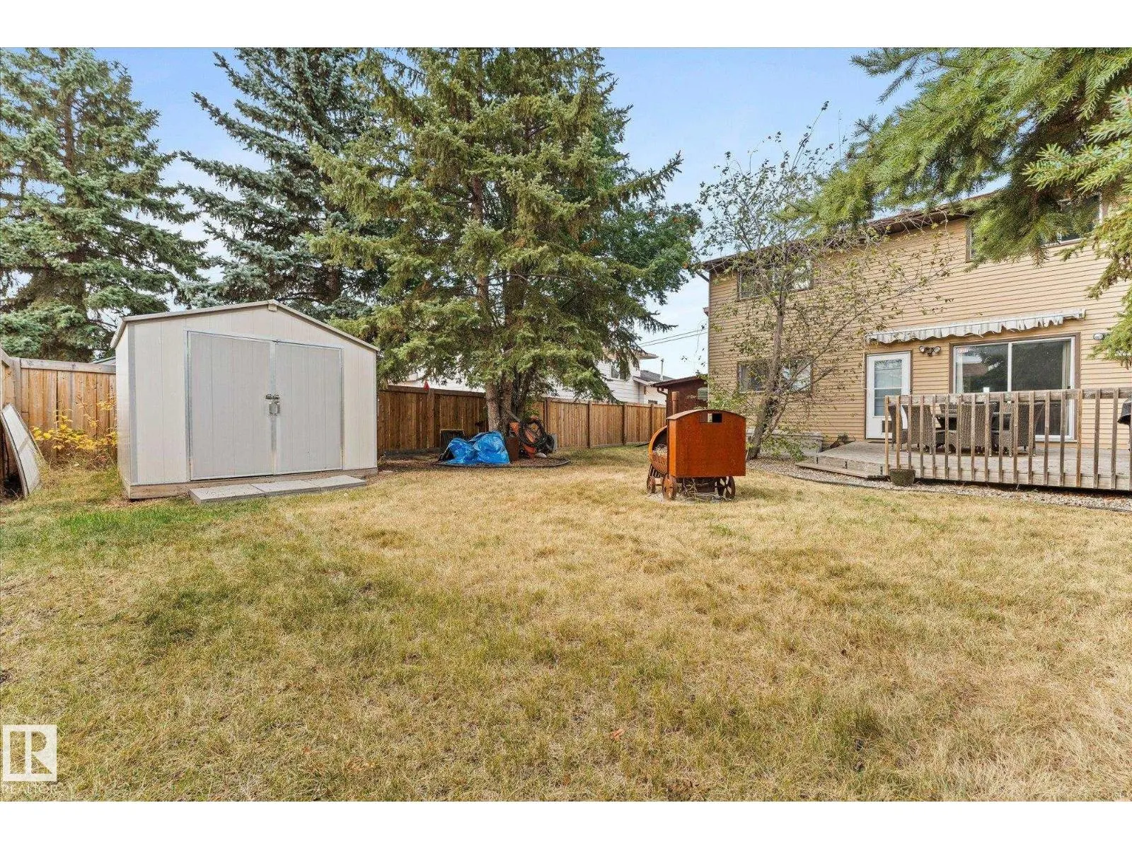 11907 164 AV NW NW