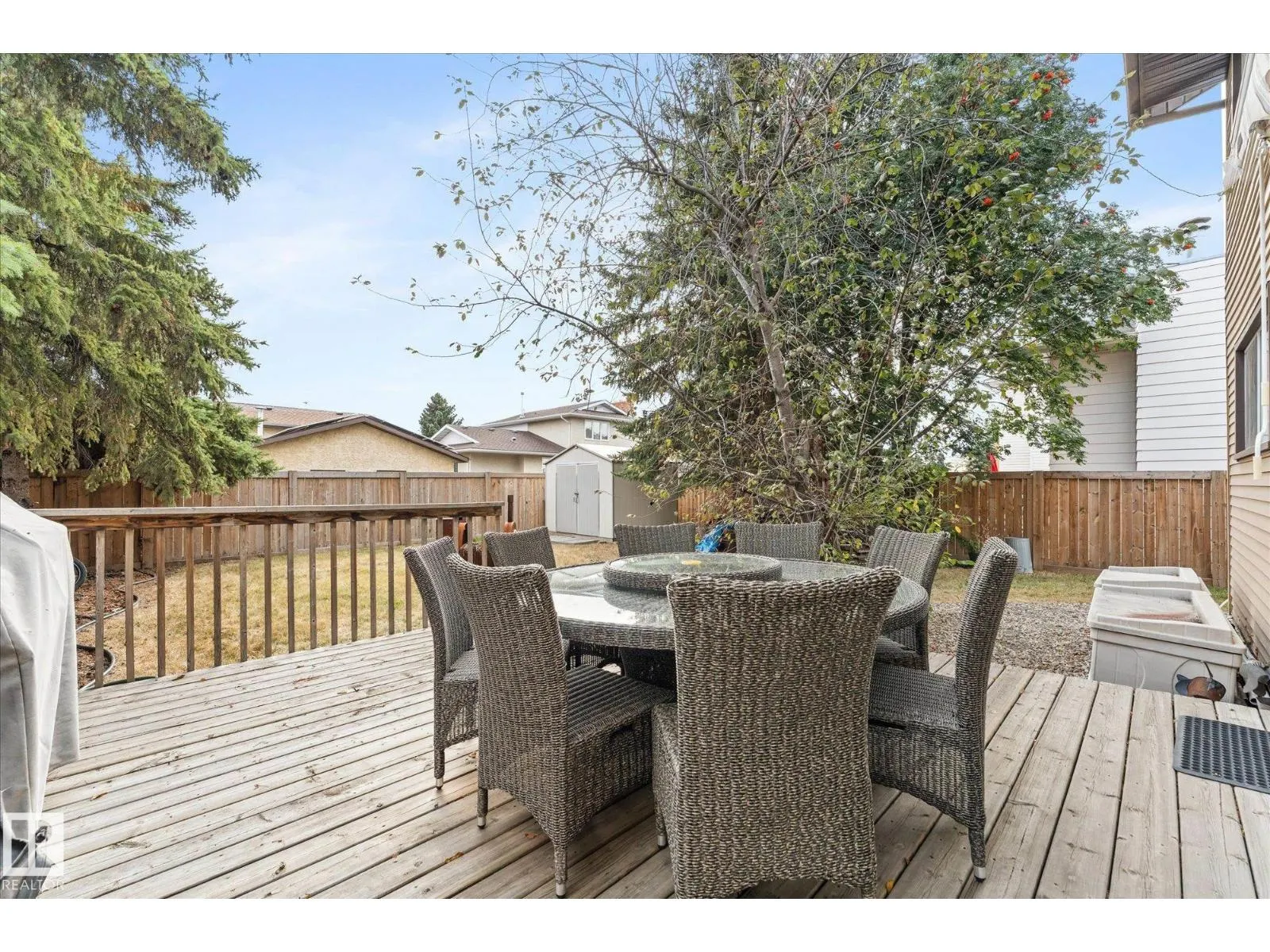 11907 164 AV NW NW