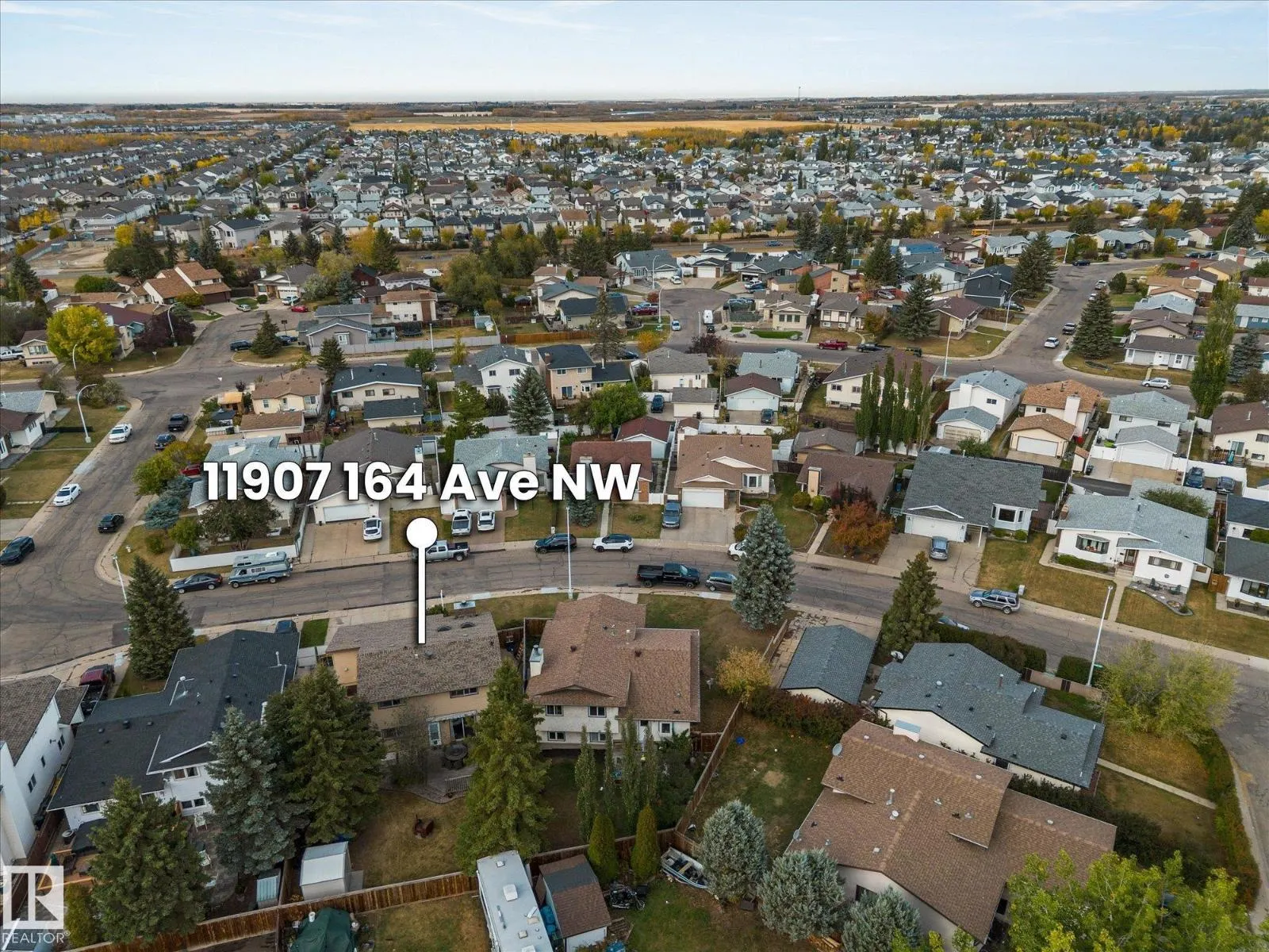 11907 164 AV NW NW