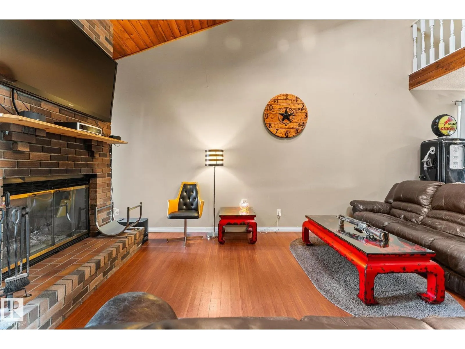 11907 164 AV NW NW