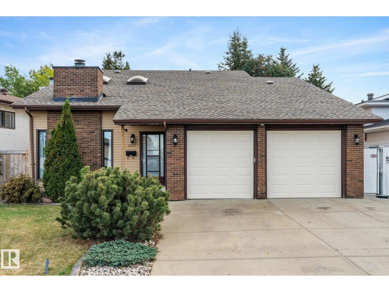 11907 164 AV NW NW