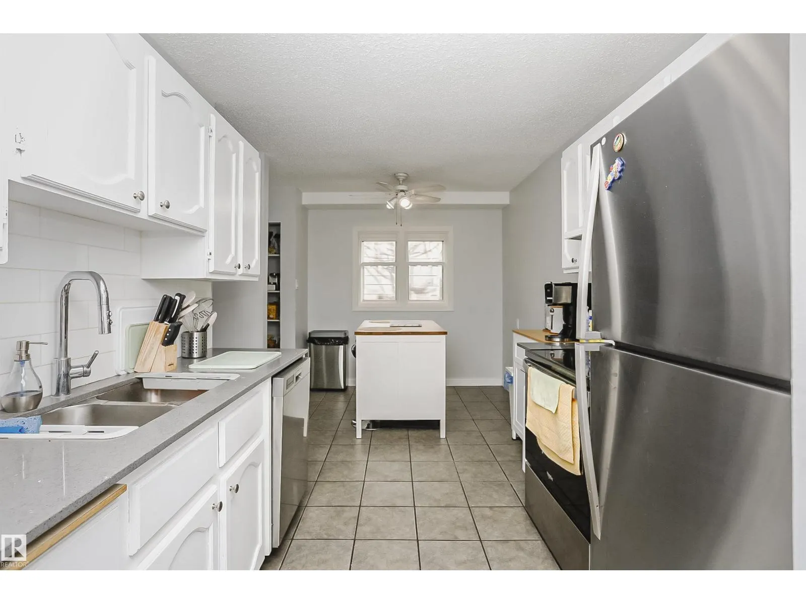 #56 2020 105 ST NW