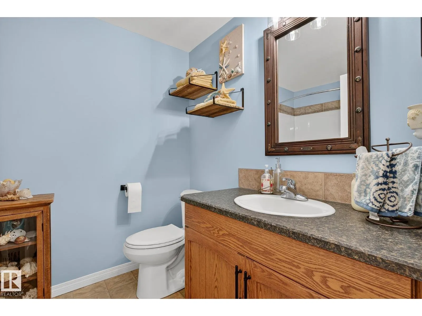 #107 45 INGLEWOOD DR
