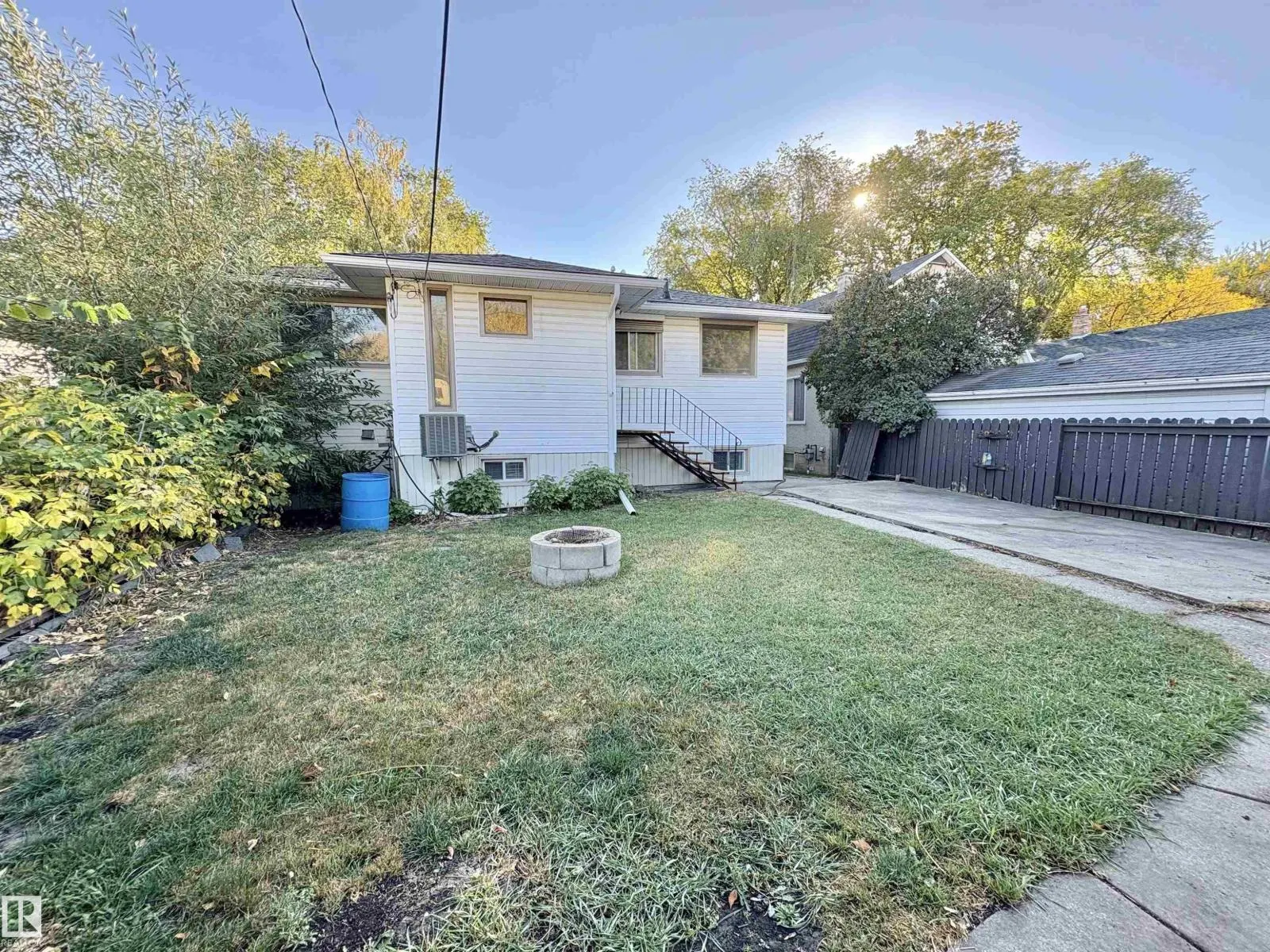 12050 56 ST NW NW