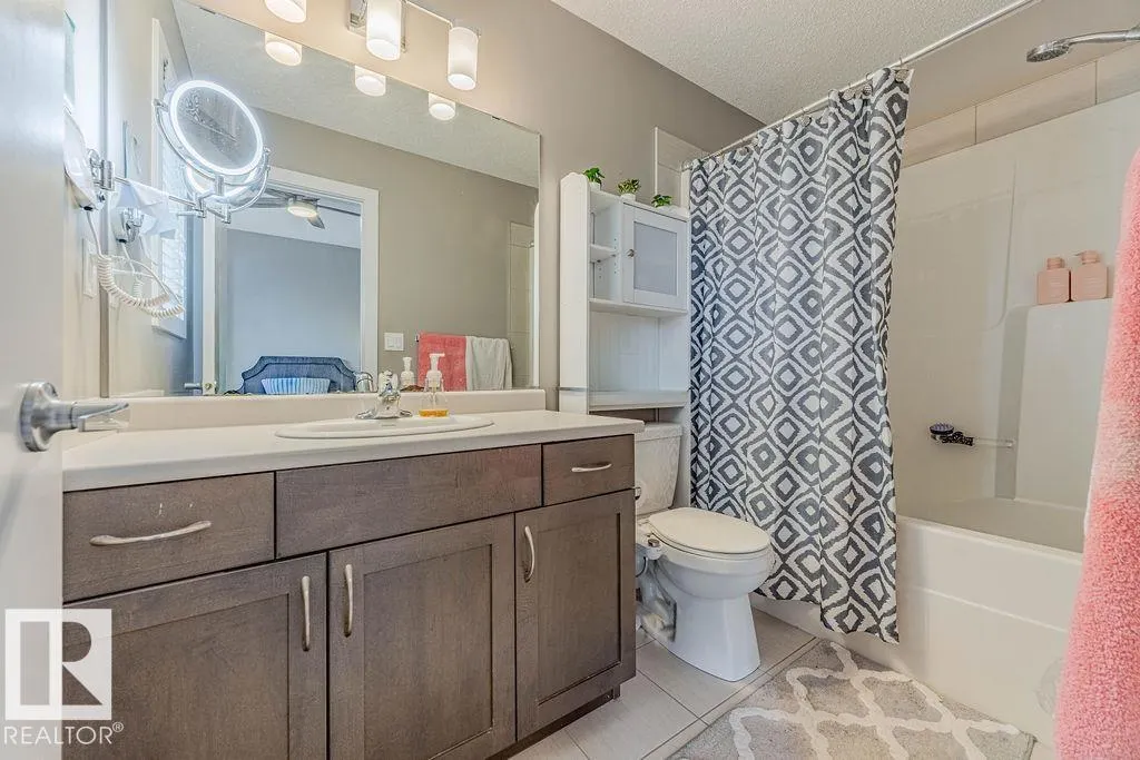 7386 EDGEMONT WY NW