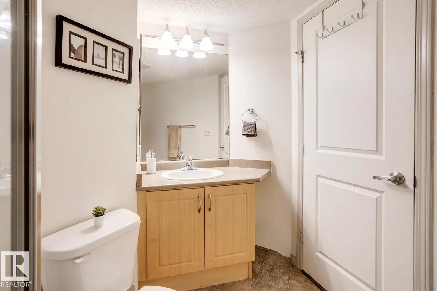 #218 11449 ELLERSLIE RD SW SW