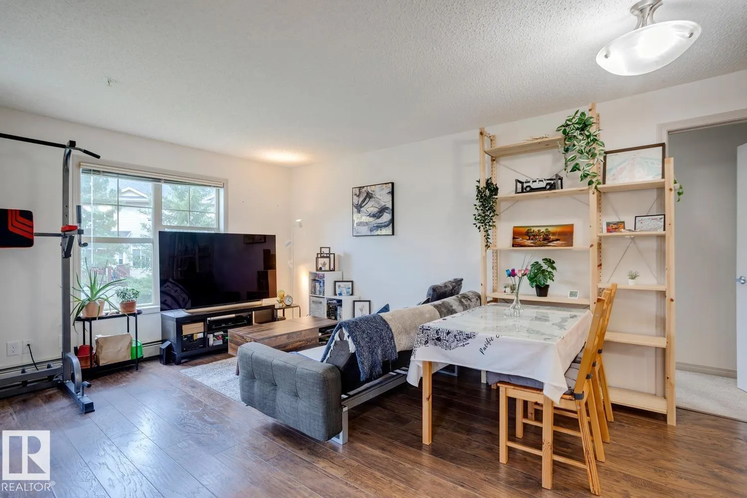 #218 11449 ELLERSLIE RD SW SW