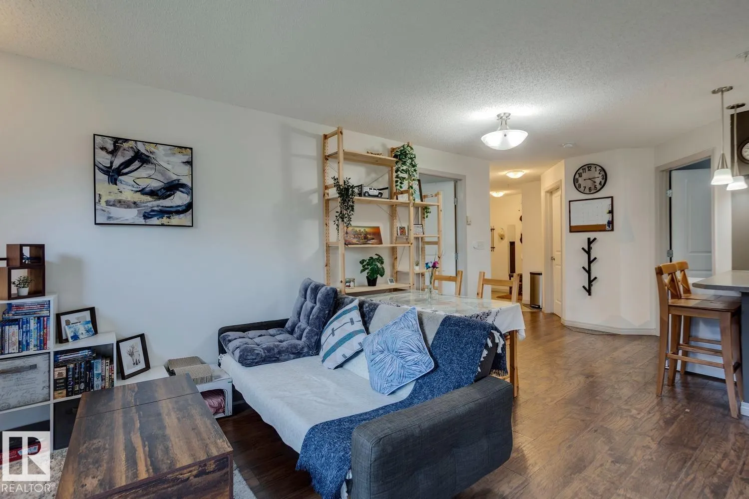 #218 11449 ELLERSLIE RD SW SW