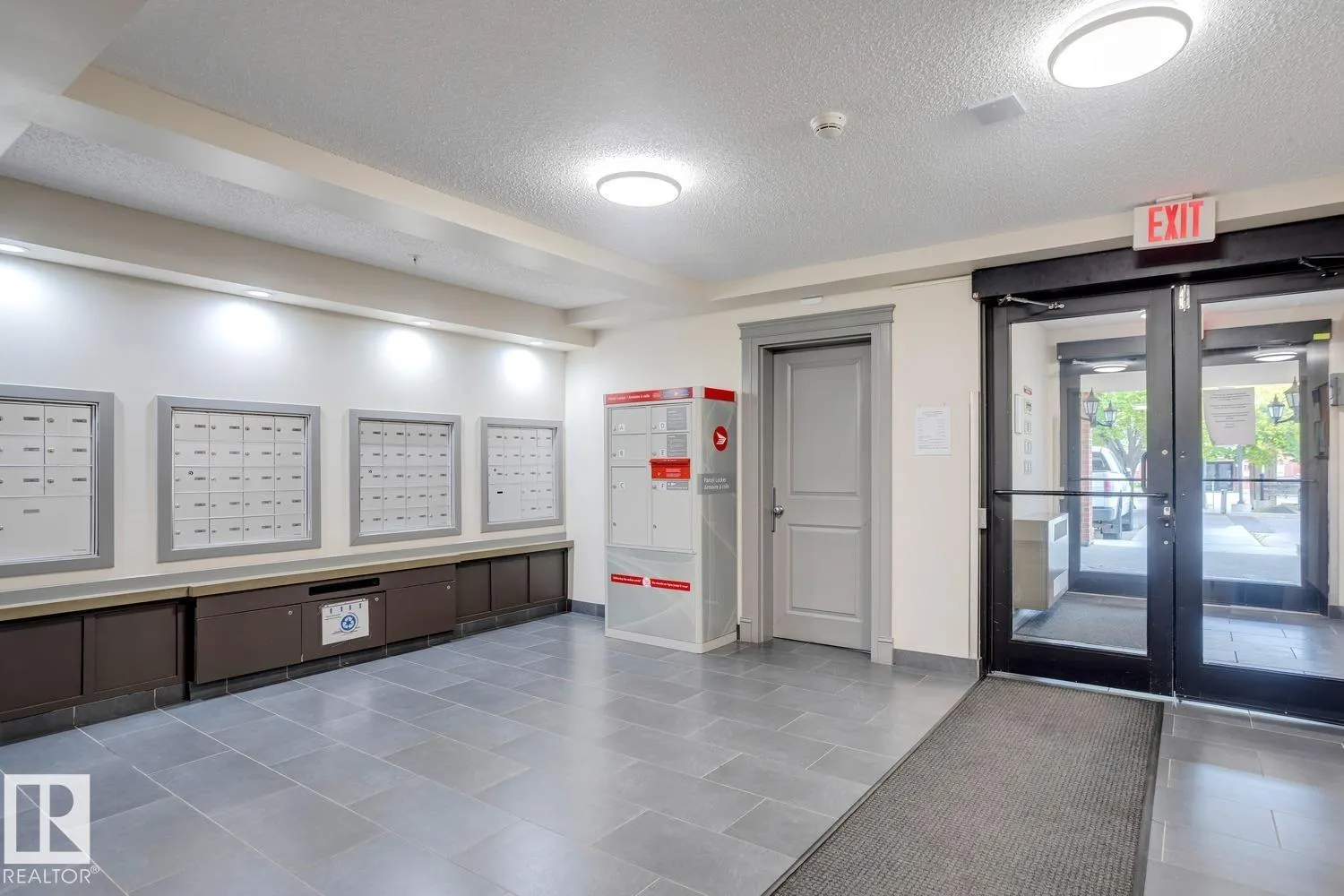 #218 11449 ELLERSLIE RD SW SW