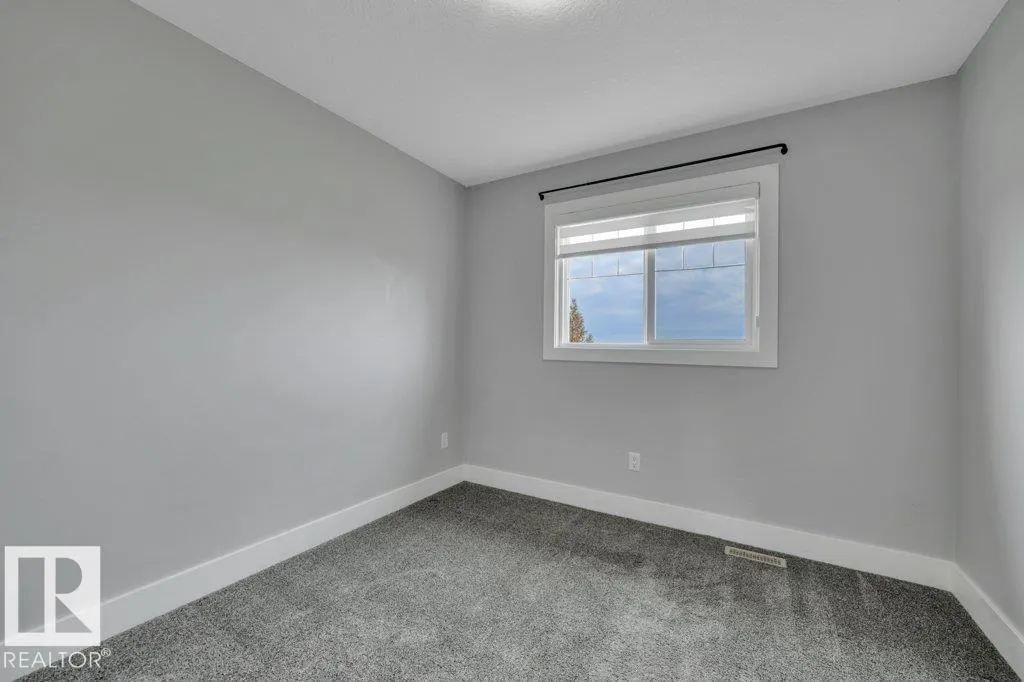 64 SANDALWOOD PL