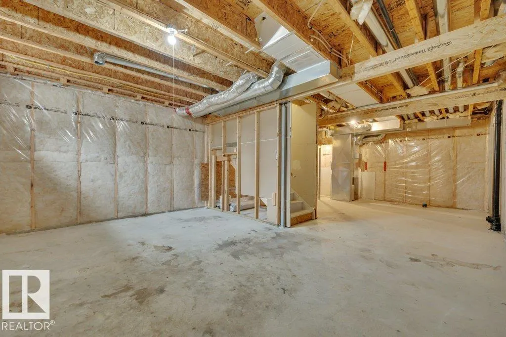 64 SANDALWOOD PL