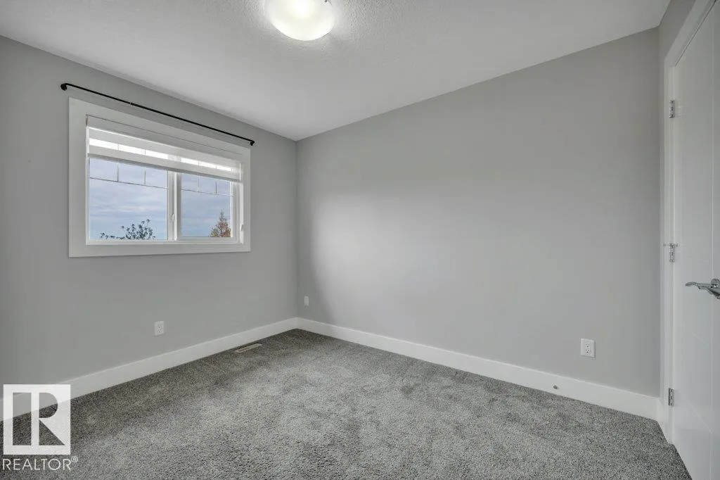 64 SANDALWOOD PL