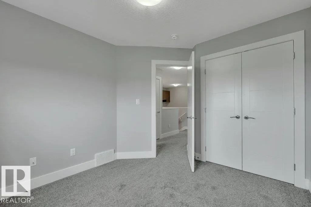 64 SANDALWOOD PL